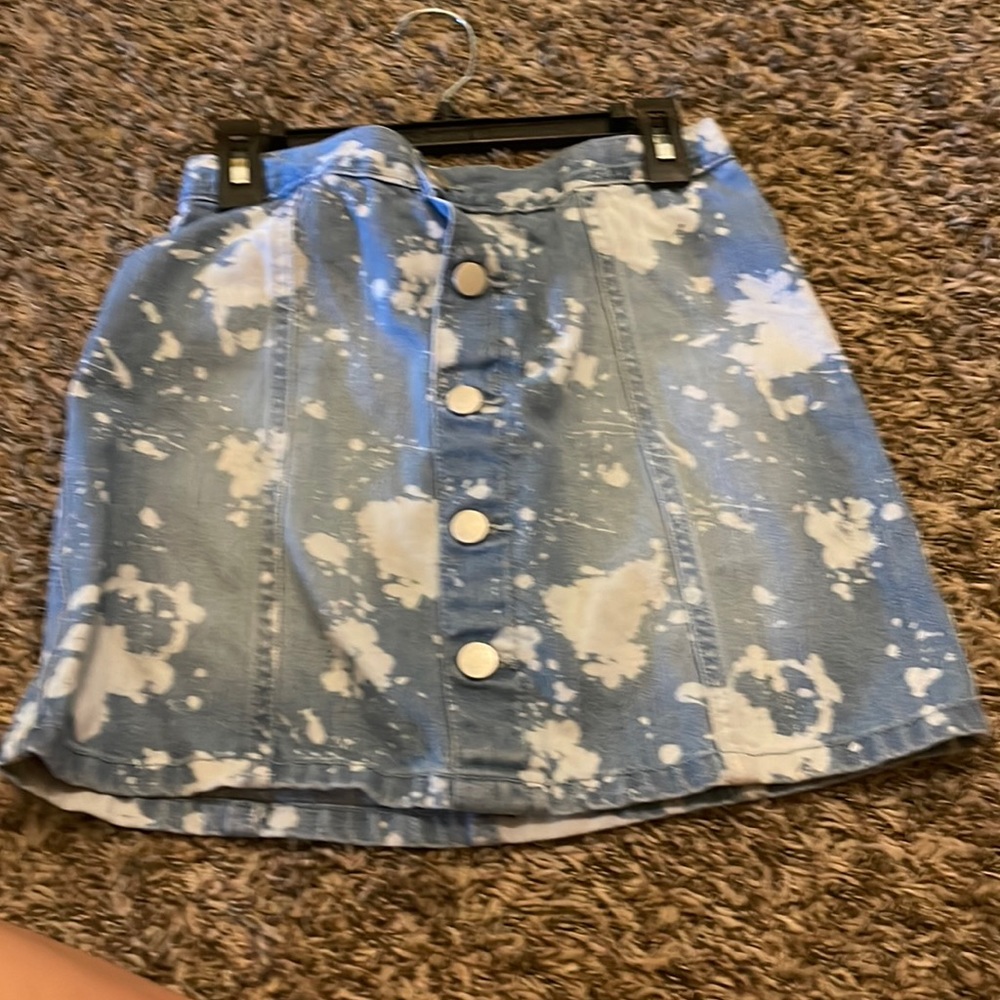 Bleached skirt